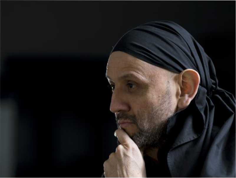 Omar Porras recibe premio en Suiza - Kiosko Teatral